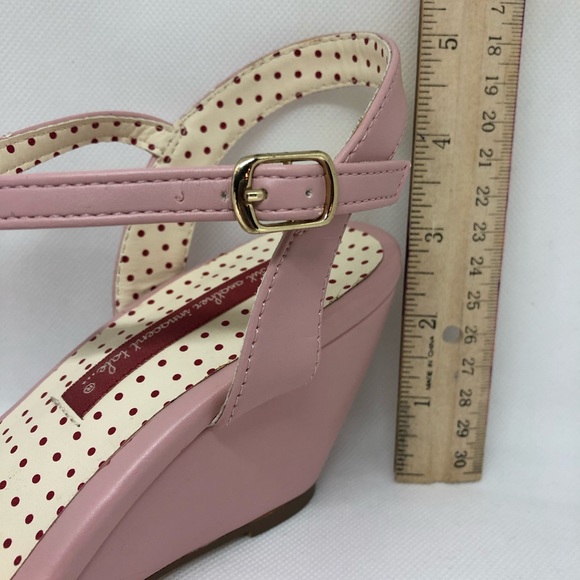 ModCloth B.A.I.T. Open-Toe Pink Rainbow Wedge - Picture 8 of 8